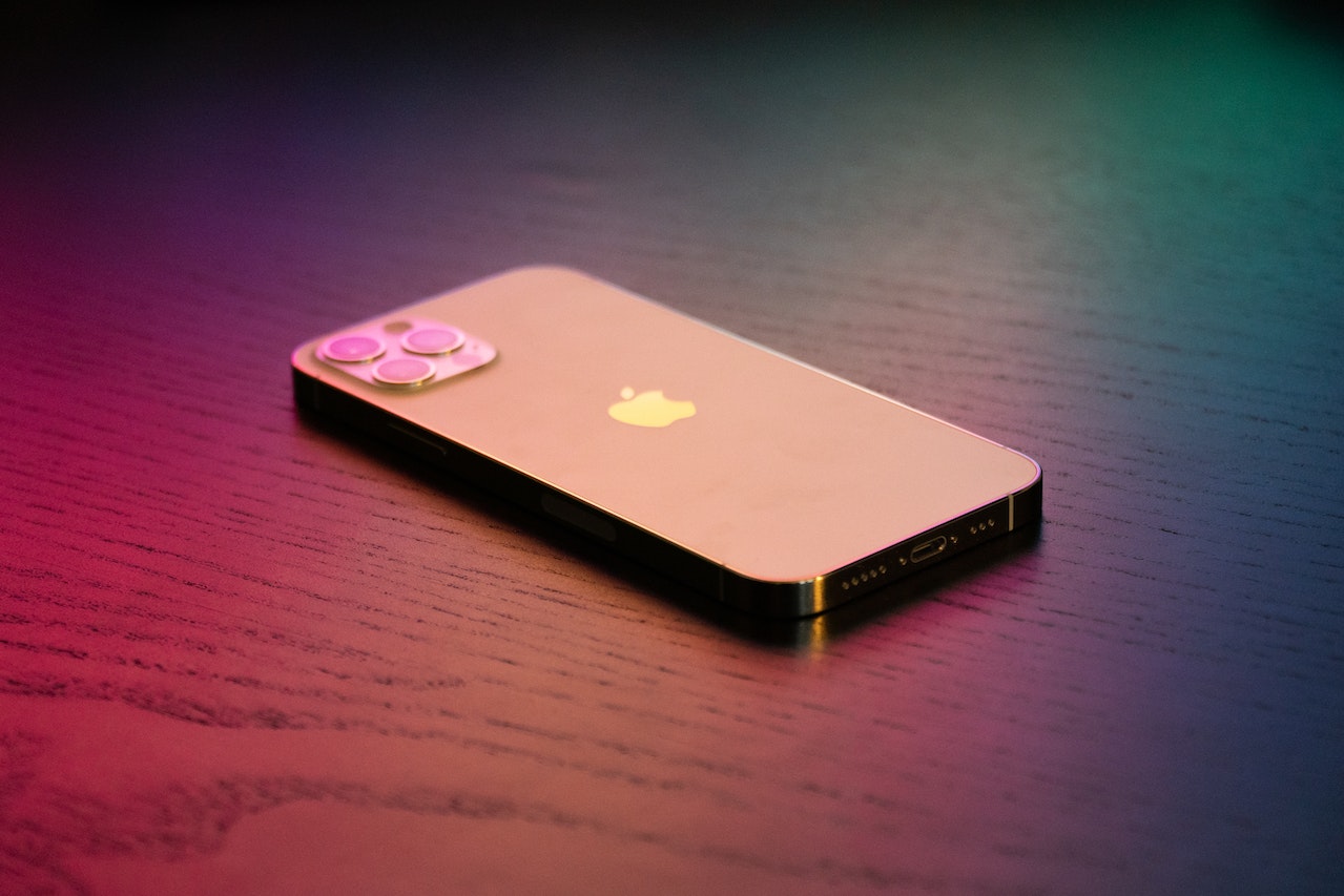 iPhone 12 Screen Replacement Dubai